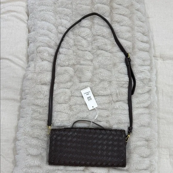 Elegant Chocolate Brown Woven Faux Leather Shoulder Bag - Picture 2 of 4